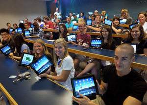 Student_with_laptop.jpg